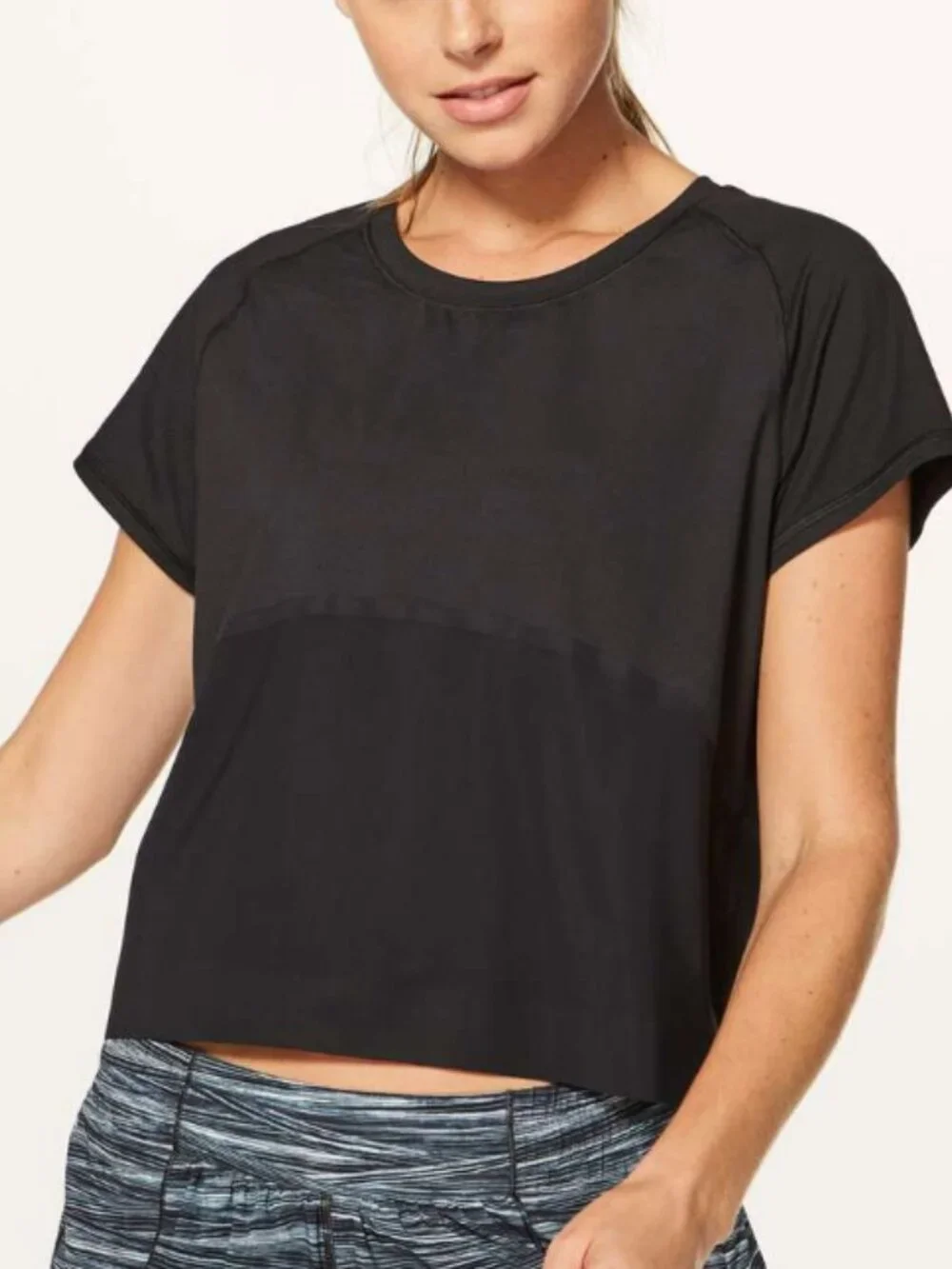 Lululemon Final Lap Short Sleeve